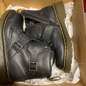1460 Joska J Dr.Martens Black